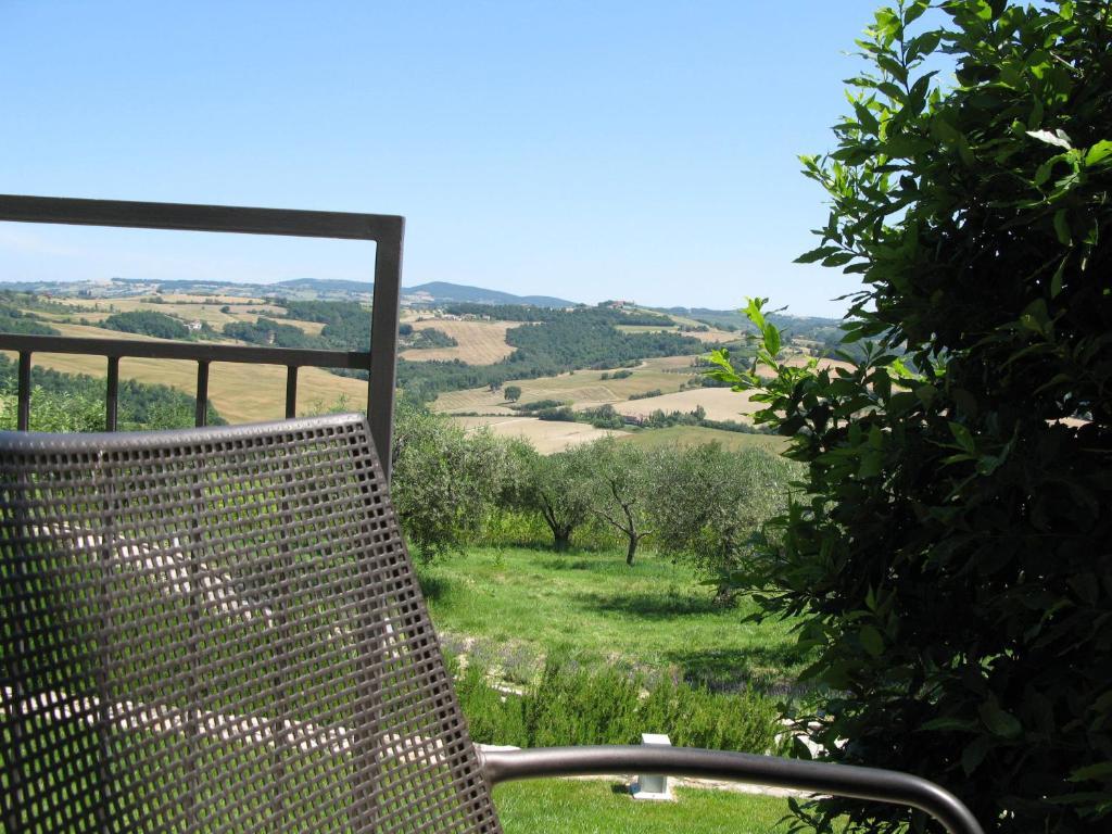 Roccafiore Wine Resort & Spa Todi Bilik gambar